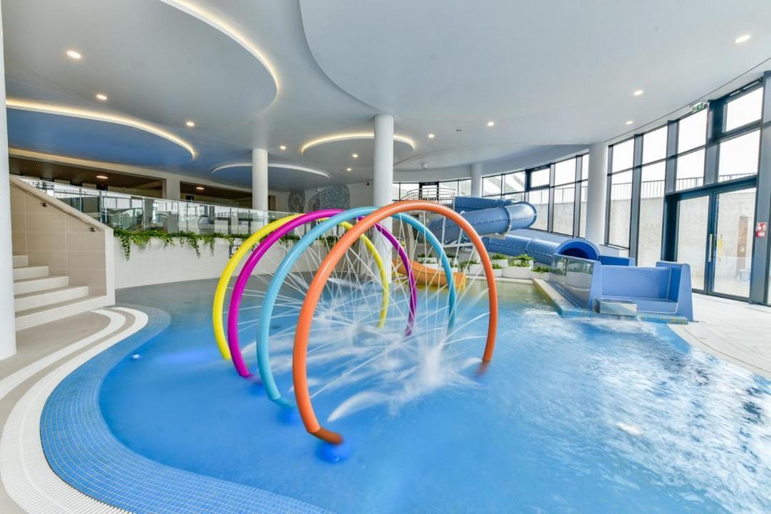 Polanki Aqua Apartament Flora Kolobrzeg Exterior photo